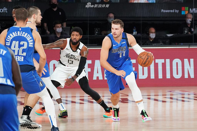 从战术角度 从战术角度